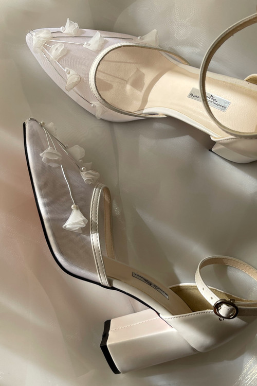 کفش عروس گلدار