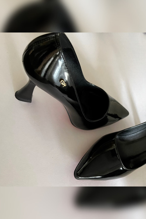 خرید کفش ورنی زنانه